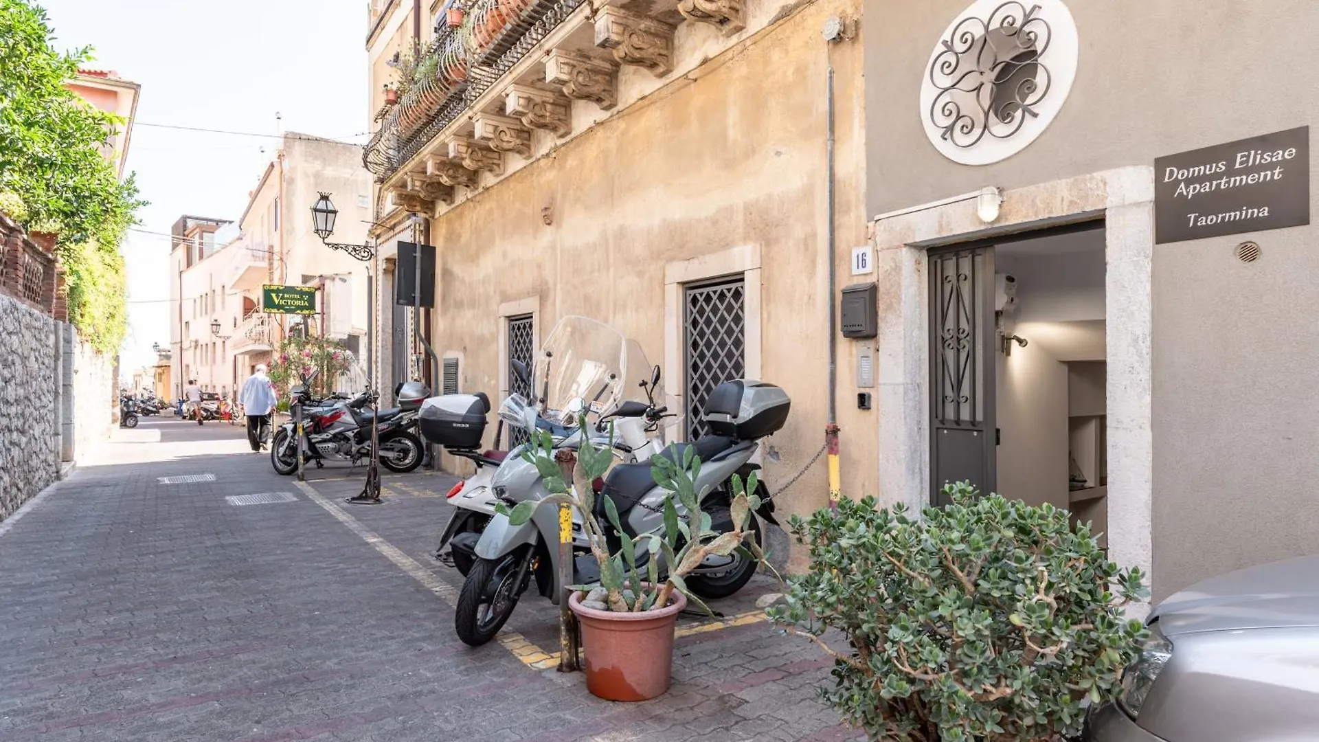 Domus Elisae Apartment - Taormina 0*,  Italy